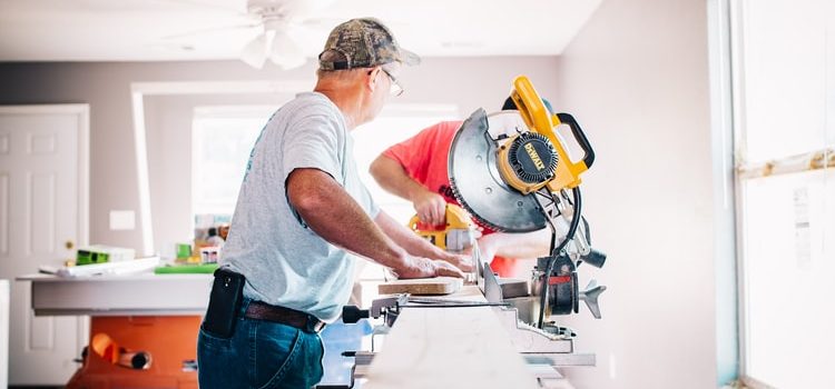Finding the right remodeling contractor